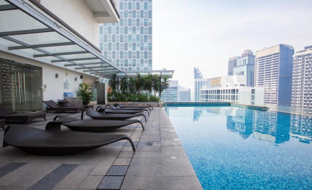 Cozy Super King Bed Studio Walking To Petronas Klcc كوالالمبور المظهر الخارجي الصورة